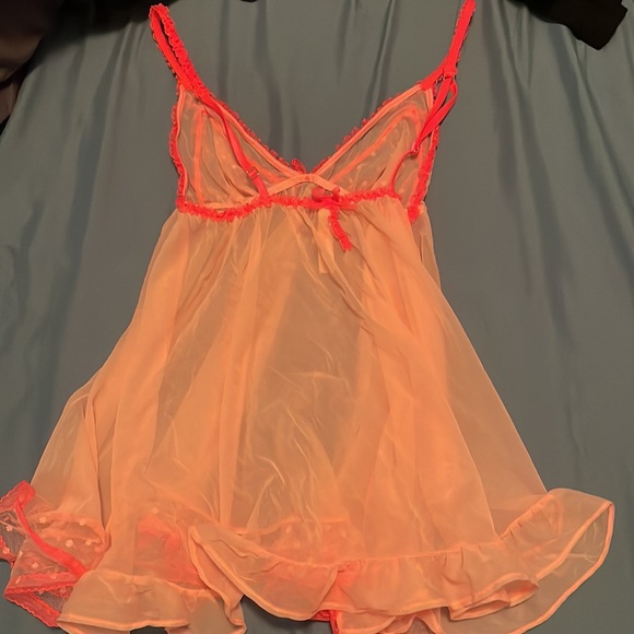 Victoria Secret Baby Doll top - Picture 2 of 4